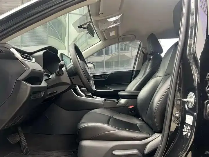 Wildlander 2023, 2.0L CVT, Two-Wheel Drive, Leading Edition 5