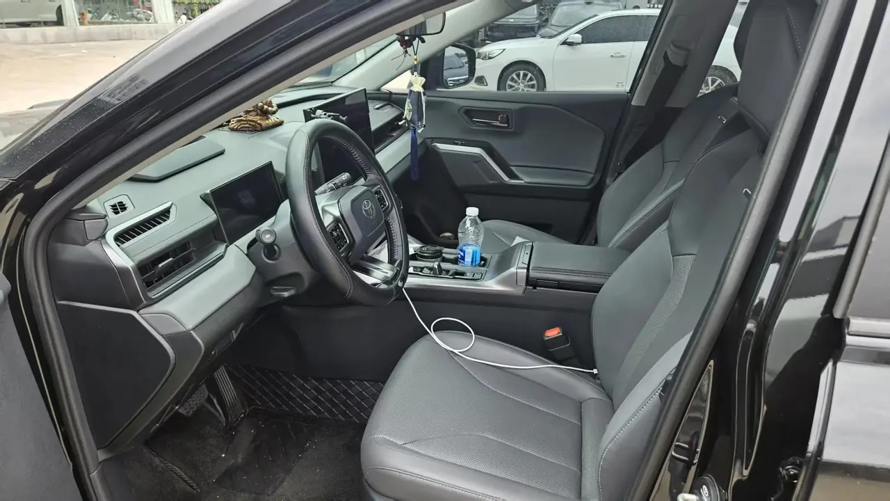 Toyota 2026 Weilanda Dual Engine 2.0 Stepless Intelligent Electric Hybrid AIR Automatic Transmission 2