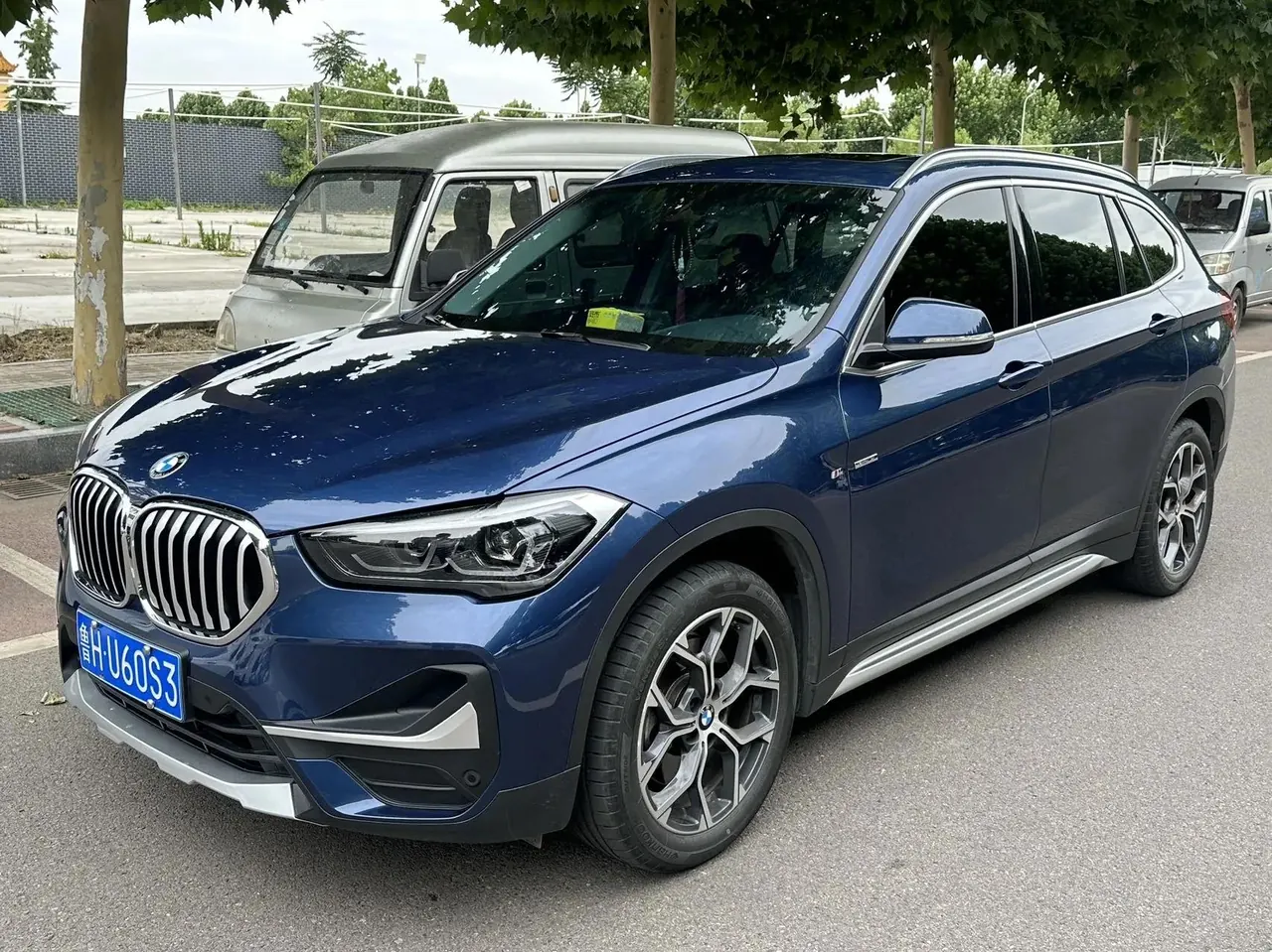 BMW X1 2022 sDrive25Li Luxury Model - View 1