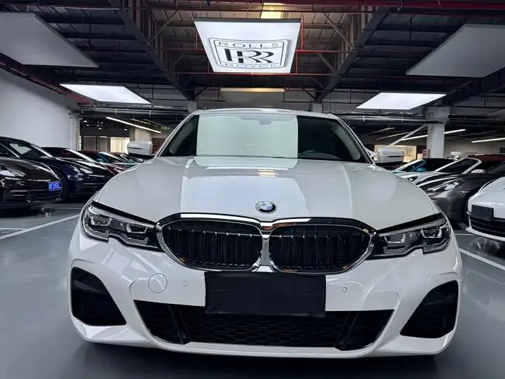 BMW 3 Series 2022 320Li M Sports Suit 2