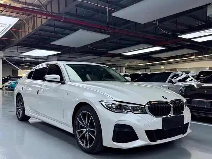 BMW 3 Series 2022 320Li M Sports Suit 3