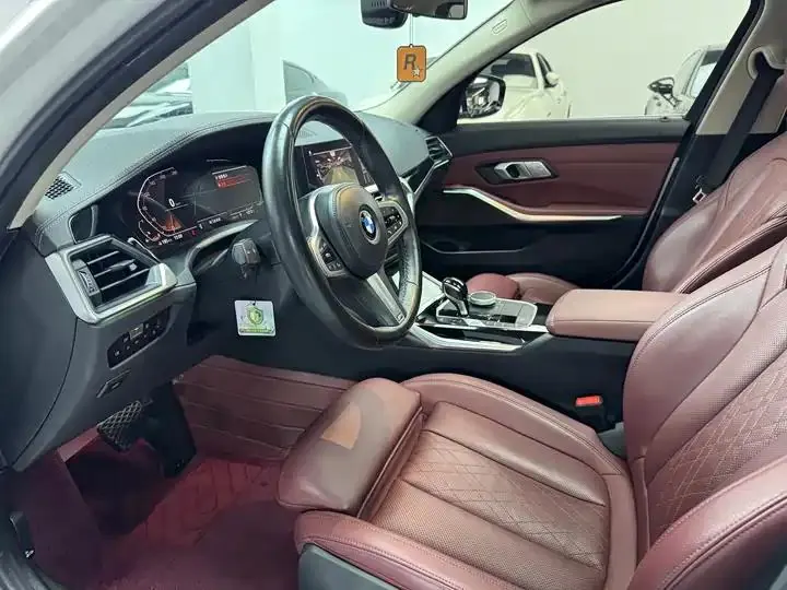 BMW 3 Series 2022 320Li M Sports Suit 7