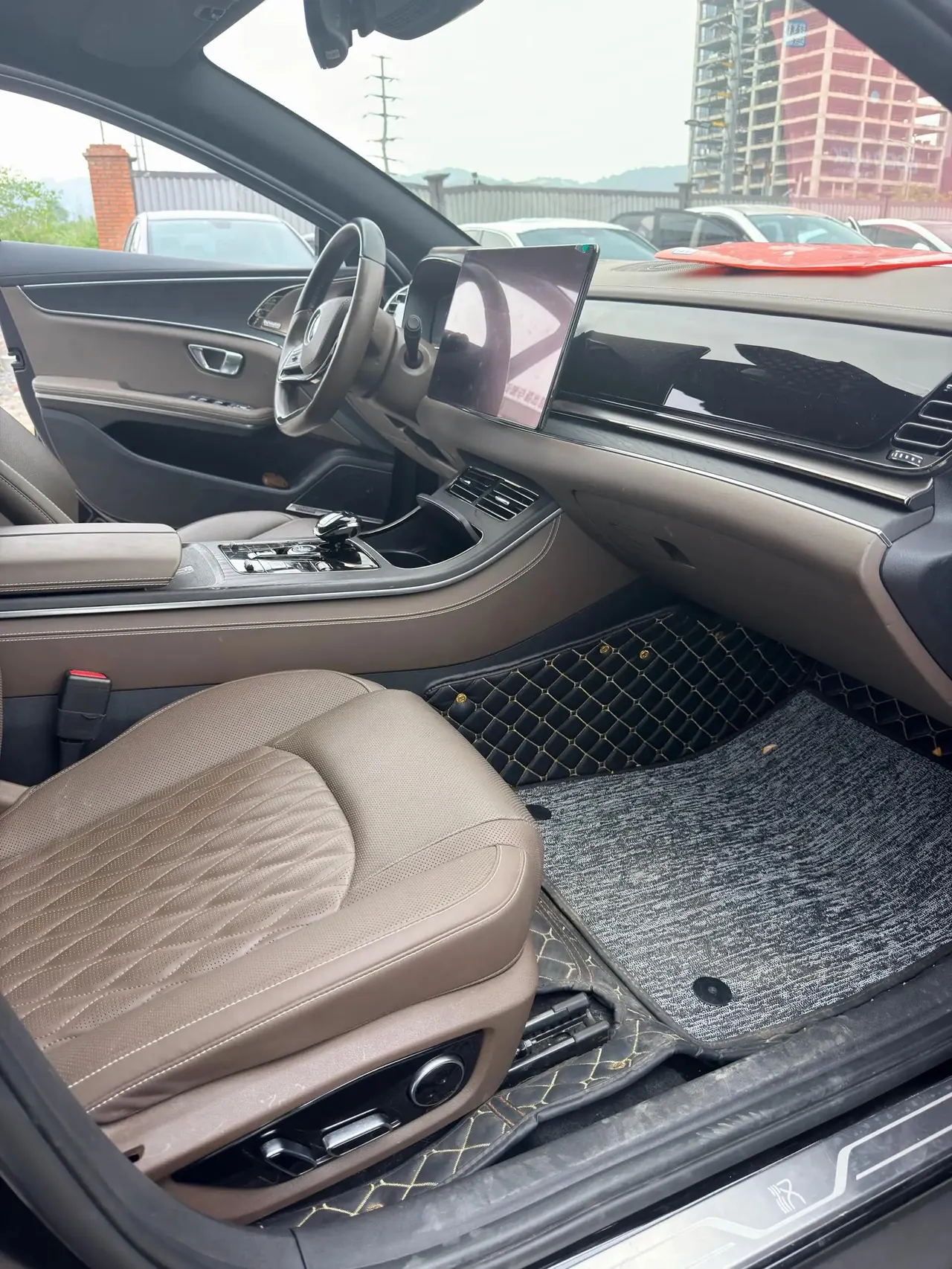 Han 2020 EV four-wheel drive high-performance flagship 7