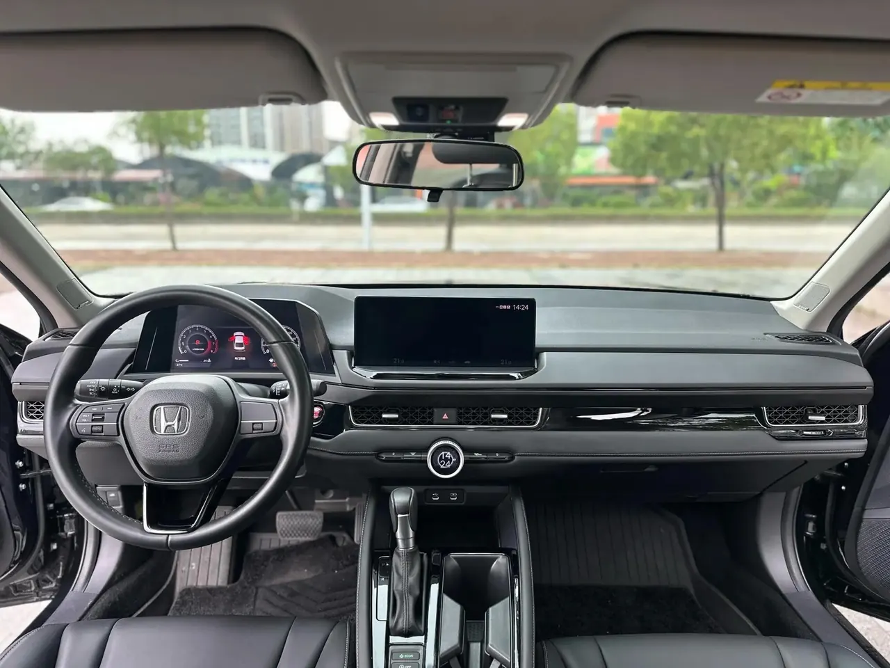 Honda 2023 INSPIRE 1.5T CVT 260TURBO Elegance Edition Automatic 5