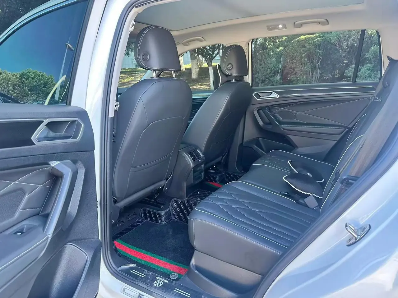 Volkswagen 2024 Tiguan L 1.5TSI 300TSI Front-Wheel Drive Smart Enjoyment Edition Automatic 4