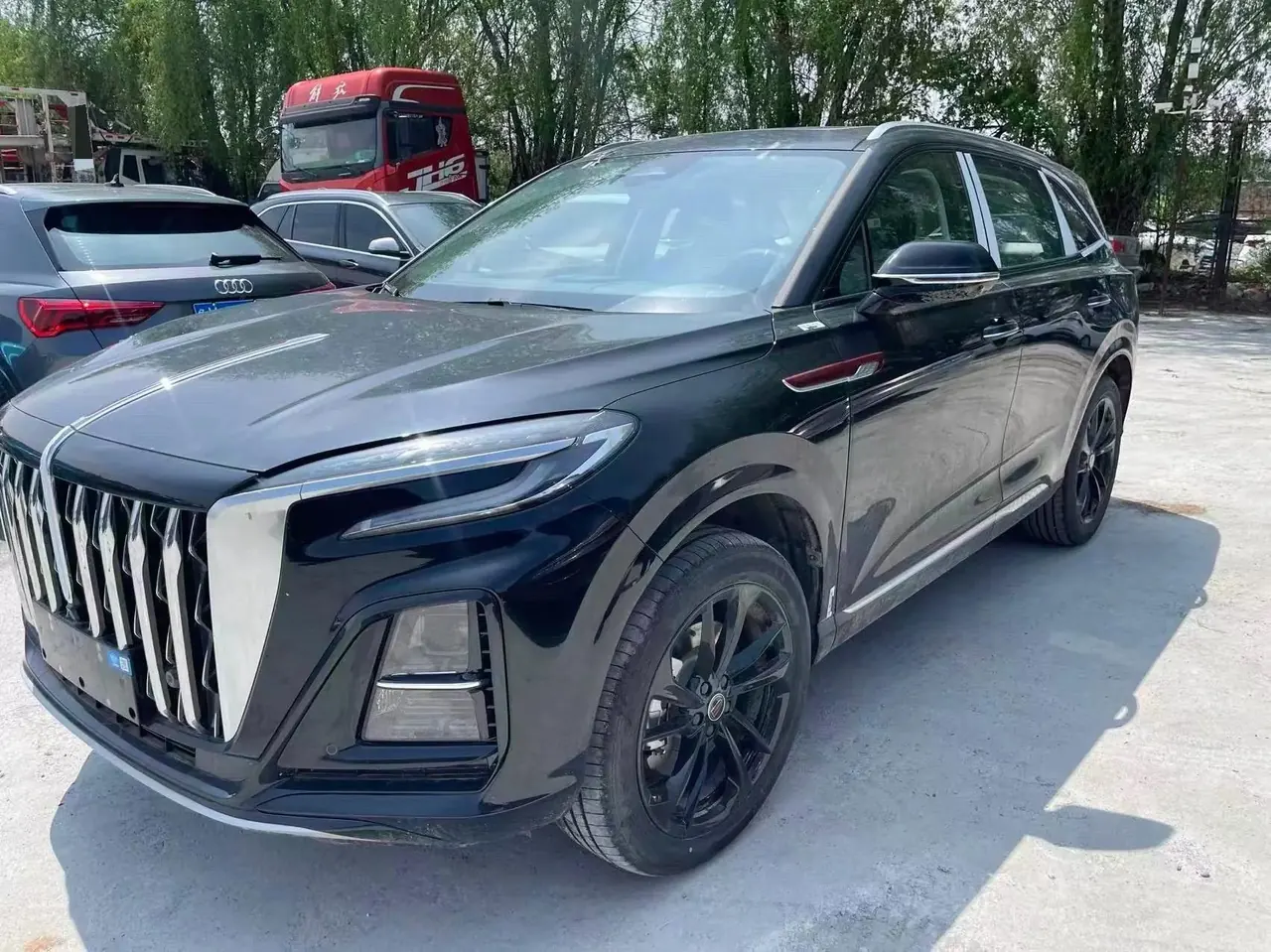 HongQi 2025 HS3 PHEV 1.5T 125km Jinguang, 2-million-vehicle commemorative edition, automatic transmission - View 1