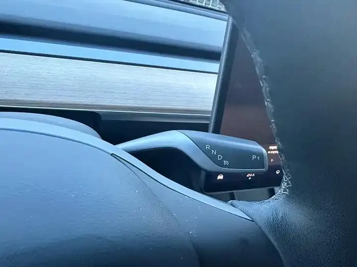 Model Y 2022 rear-wheel drive version 10
