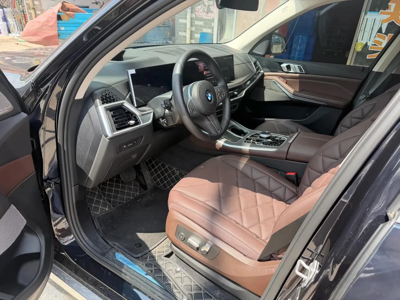 BMW 2025 X5 xDrive30Li 48V 2.0T exclusive m sports obsidian night suit automatic gear 5