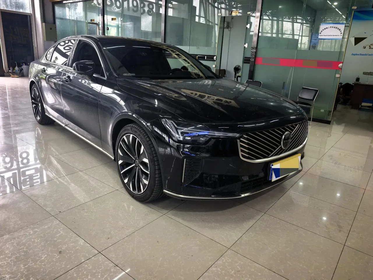 2025 Volvo S90 B5 Smart Luxury Edition 6