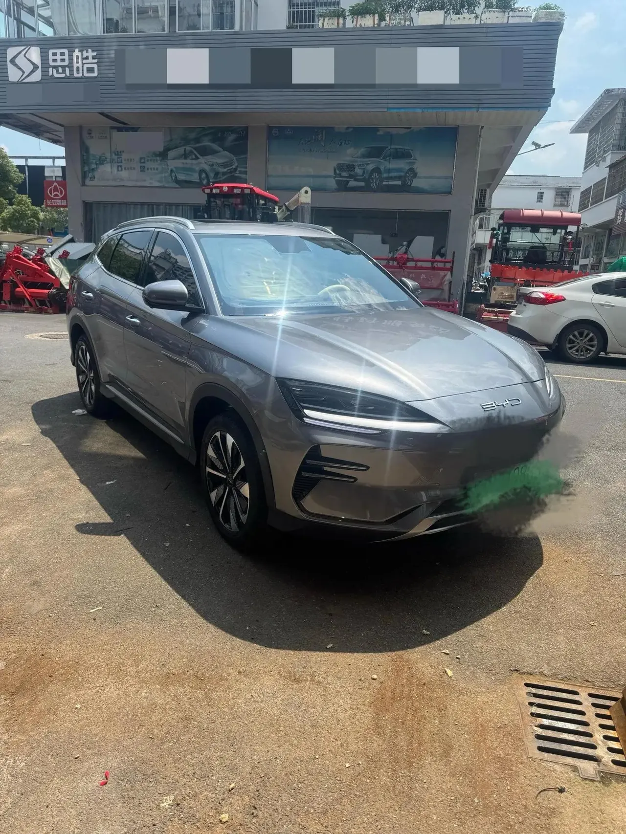 BYD Song PLUS New Energy 2024 Model Song PLUS EV Honor Edition 520km Flagship Automatic 3