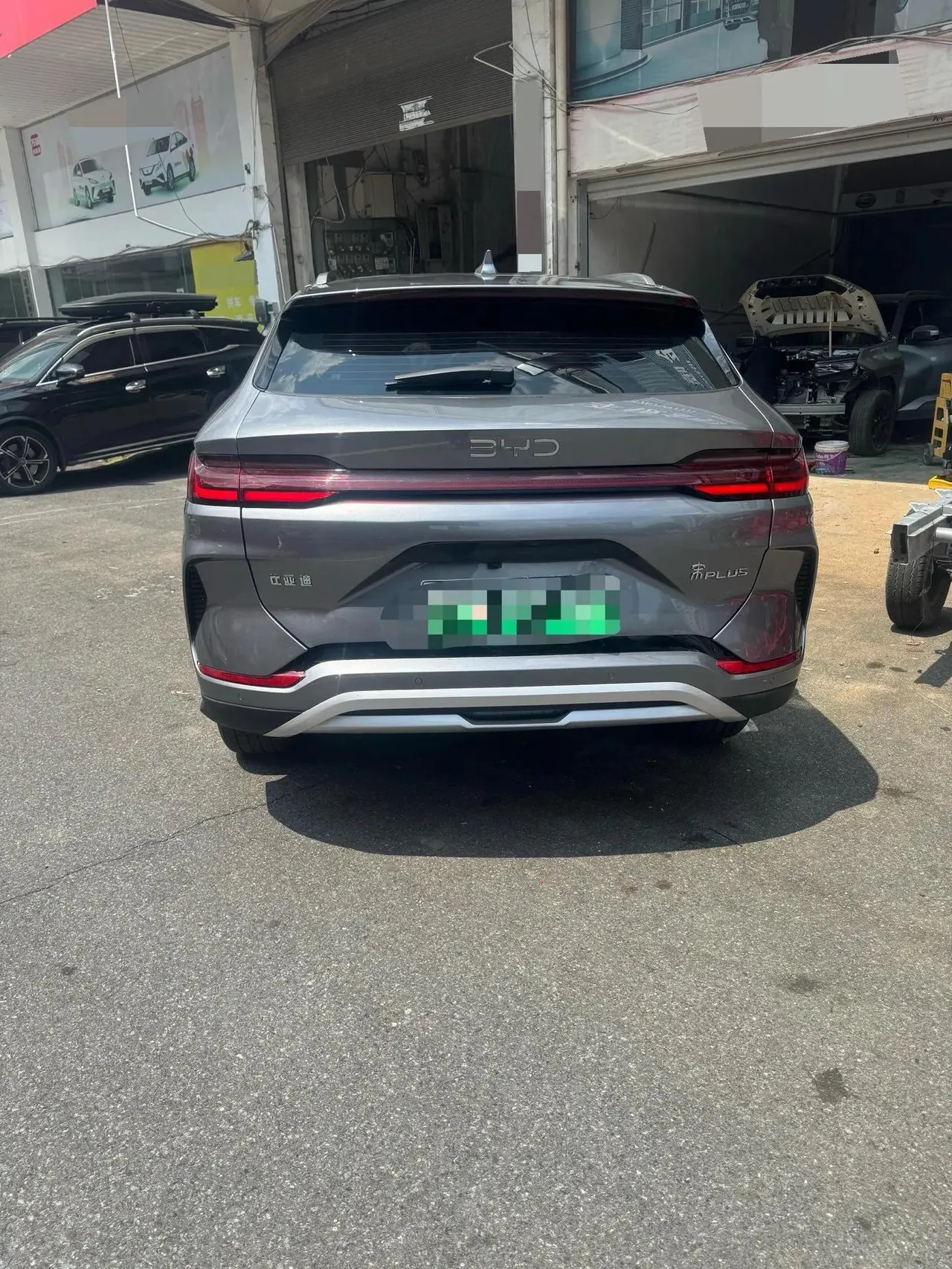 BYD Song PLUS New Energy 2024 Model Song PLUS EV Honor Edition 520km Flagship Automatic 5