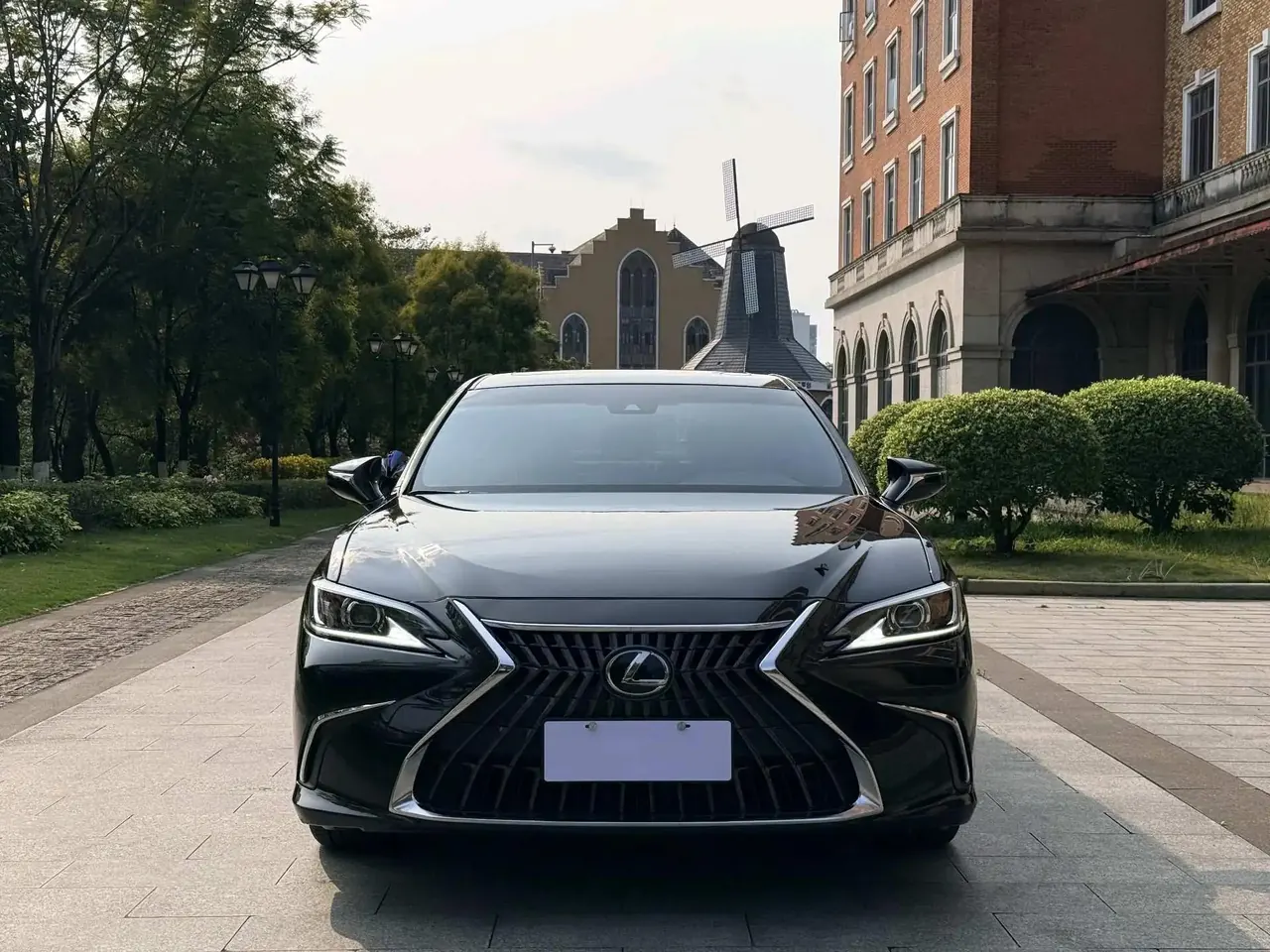 Lexus ES 2022 200 Executive Edition 2