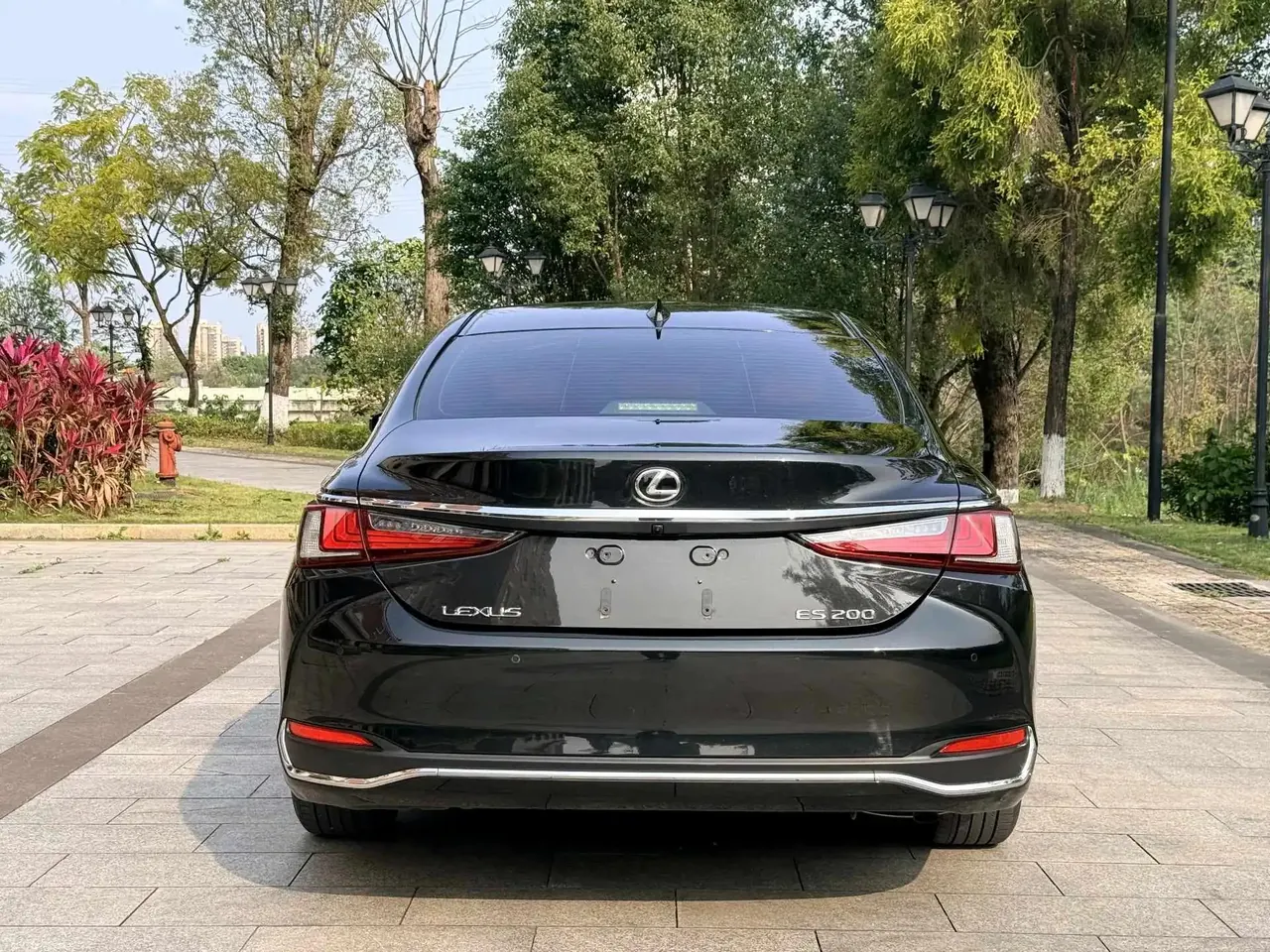 Lexus ES 2022 200 Executive Edition 5