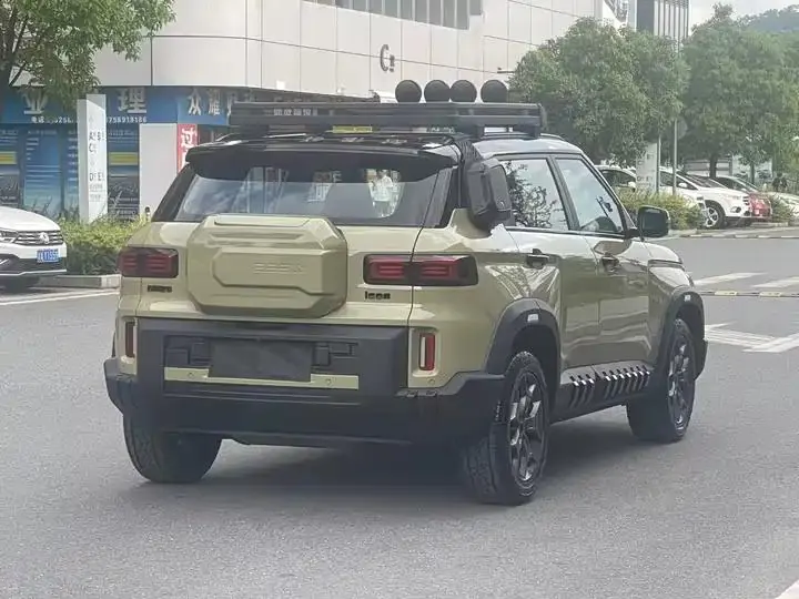 Geely Cowboy 2025 1.5TD Fun Wild Edition 4