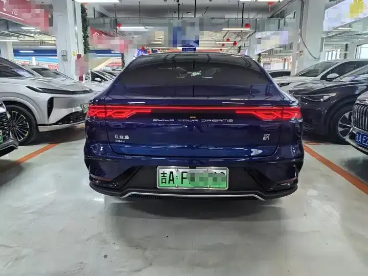 Han 2022 DM-i 121KM exclusive 8