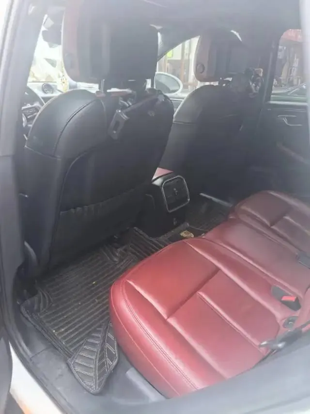 Porsche Macan (Imported) 2024 Macan 2.0T Automatic 3