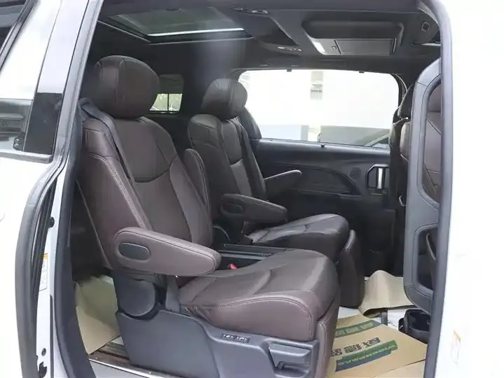 Sana SIENNA 2021 2.5L Hybrid Platinum Edition 15