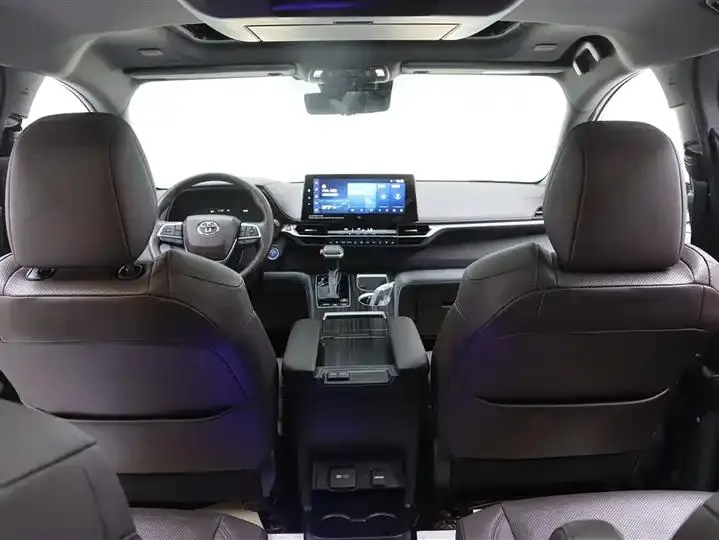 Sana SIENNA 2021 2.5L Hybrid Platinum Edition 20