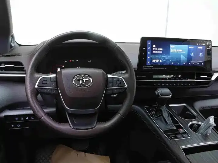Sana SIENNA 2021 2.5L Hybrid Platinum Edition 31