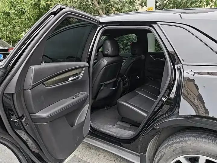 Cadillac XT5 2022 2.0T 4-wheel drive distinguished model 11