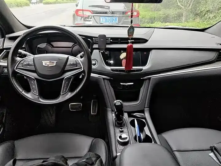 Cadillac XT5 2022 2.0T 4-wheel drive distinguished model 12