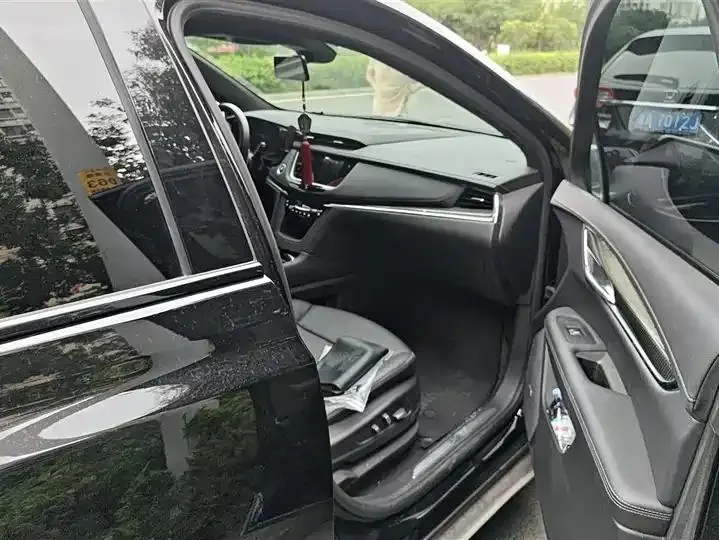 Cadillac XT5 2022 2.0T 4-wheel drive distinguished model 8