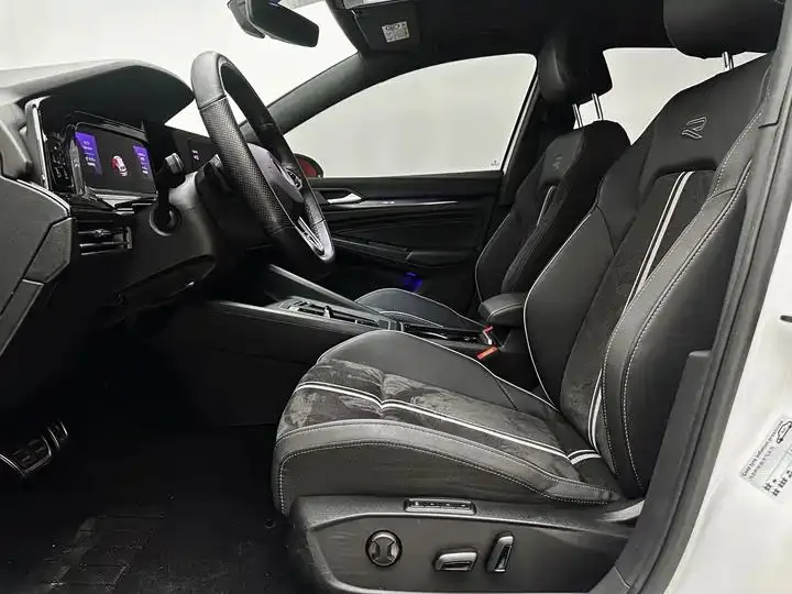 Golf 2021 280TSI DSG R-Line 20