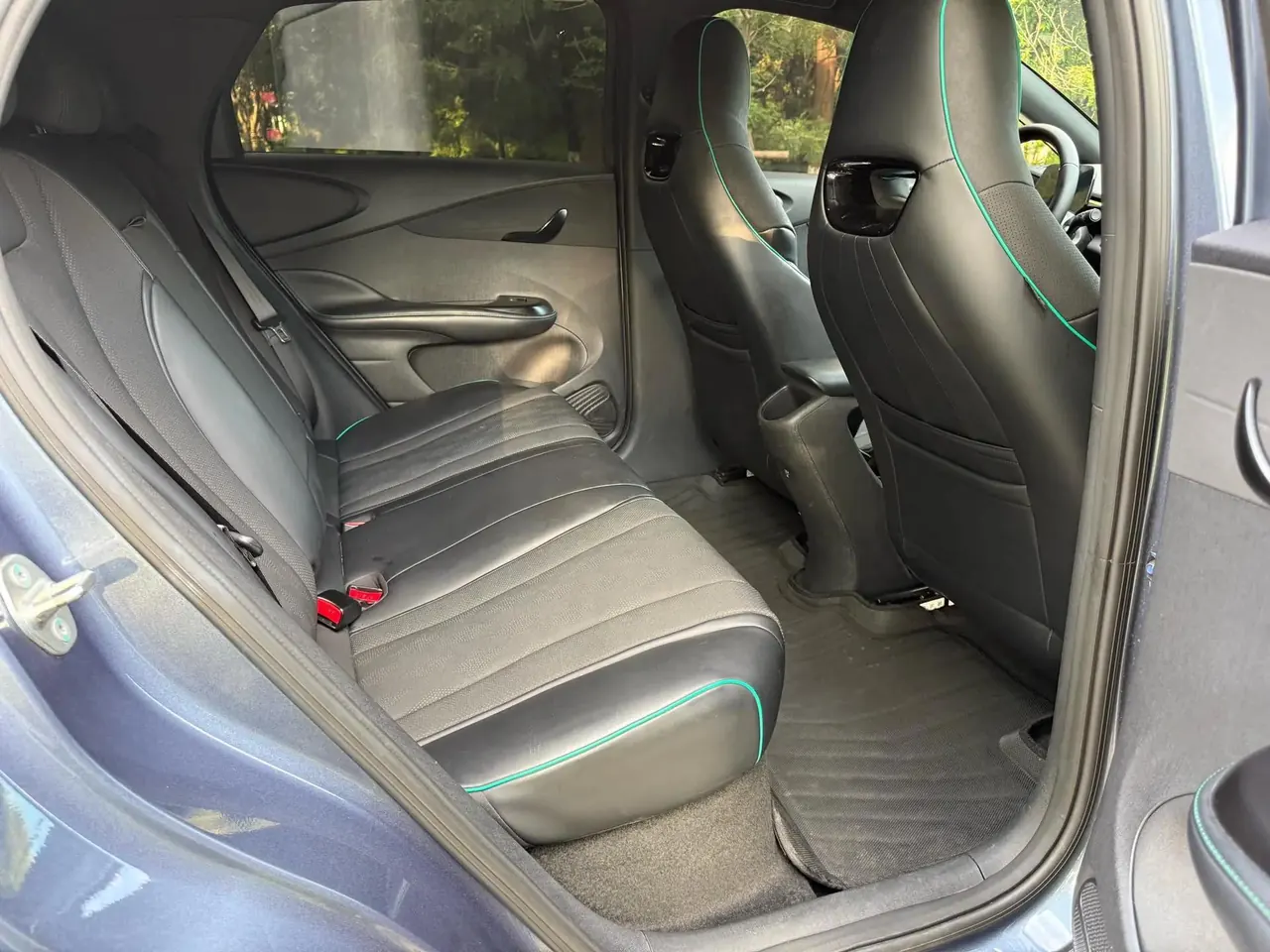 BYD 2023 Dolphin 420km Fashion Edition Automatic 18