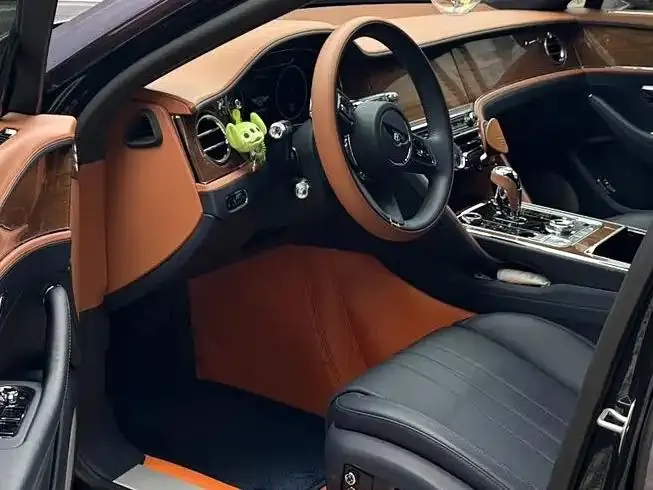 Flying plug-in hybrid 2022 2.9T V6 Hybrid 5