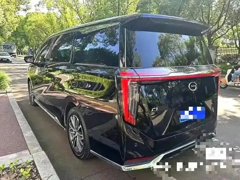 Chuanqi 2024 M8 Double Engine 2.0T Master Series Super Hybrid Automatic Gear 4