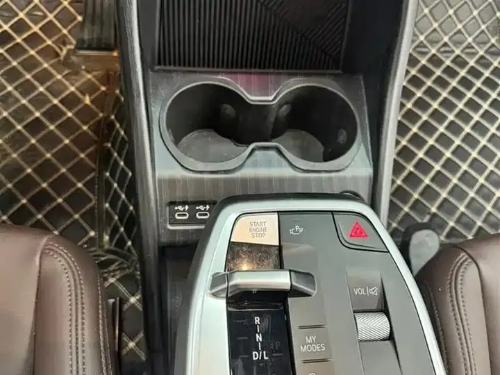 BMW X1 2023 sDrive20Li X Design Set 9