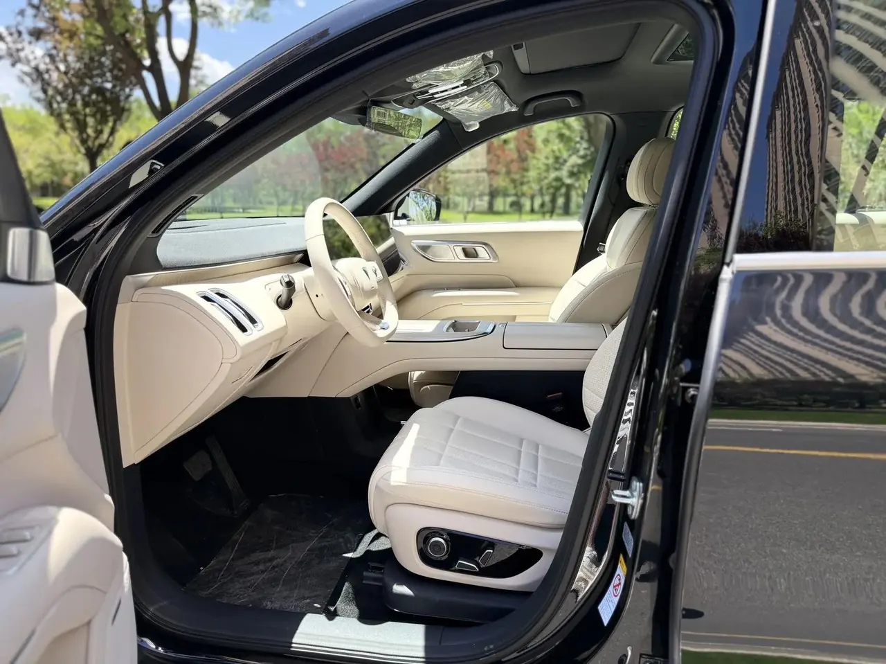 ChangAn Deepal 2026 S09 Rear Drive Ultra Long Range Automatic Gear 4