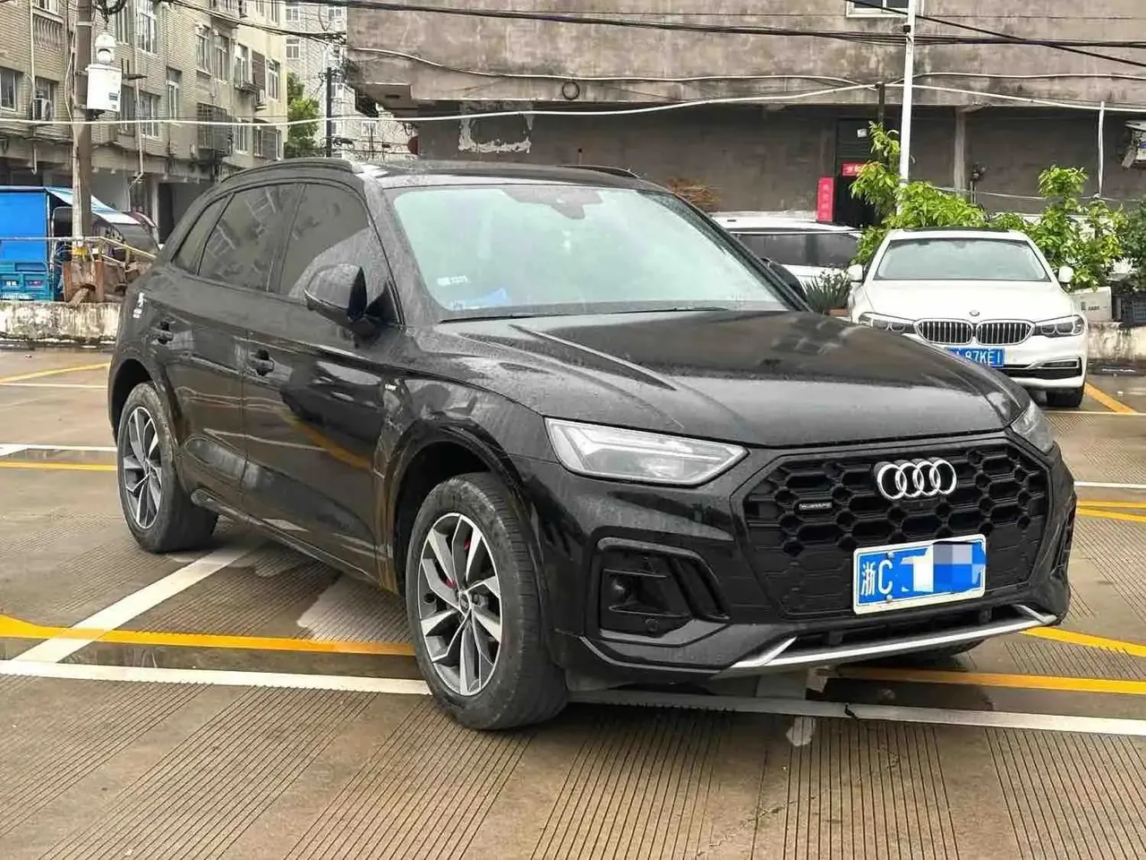 Audi 2024 Q5L 2.0TFSI 40TFSI luxury dynamic automatic 3