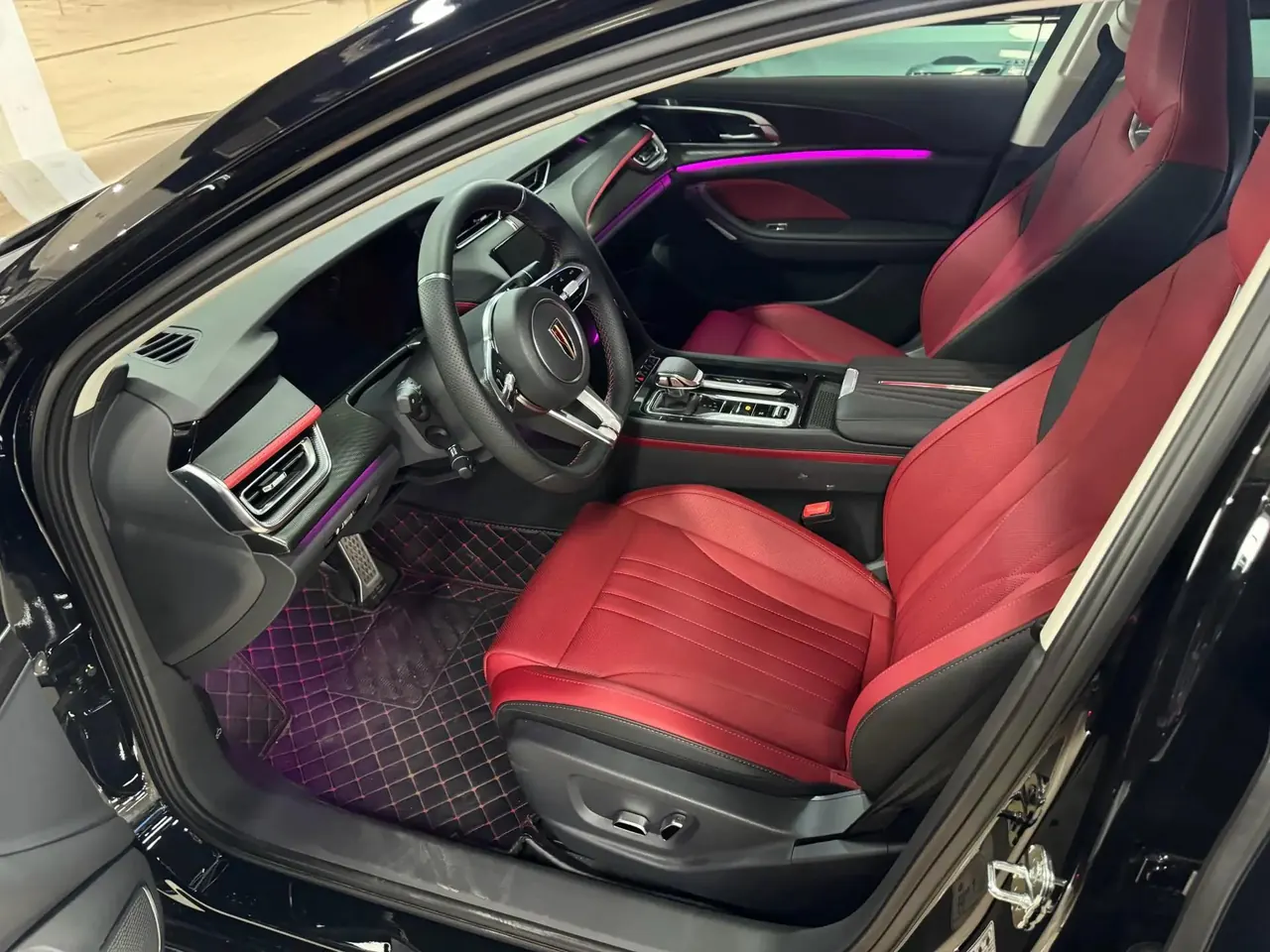 HongQi 2025 H6 2.0T Zhiyuan Edition Automatic Gear 2