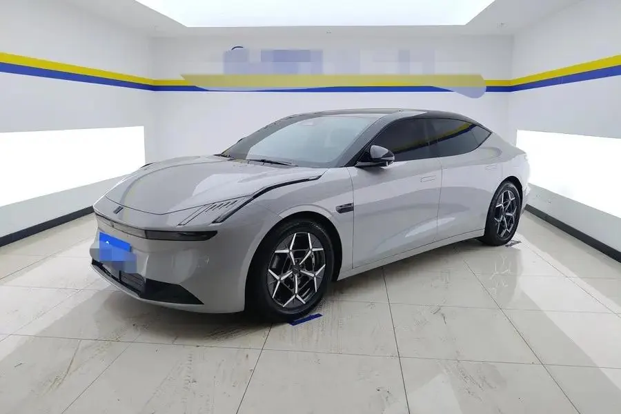 Open image lightbox: LYNK&CO 2025 LYNK&CO Z10 95kWh 766km Rear Drive Smart Driving Max Automatic Transmission