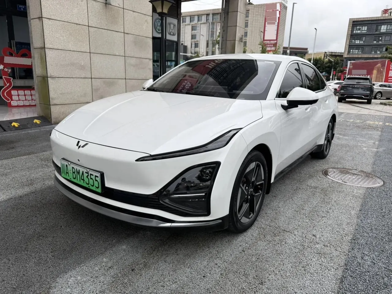 WuLing Starlight 2024 Co-creation 510 Advanced - View 1