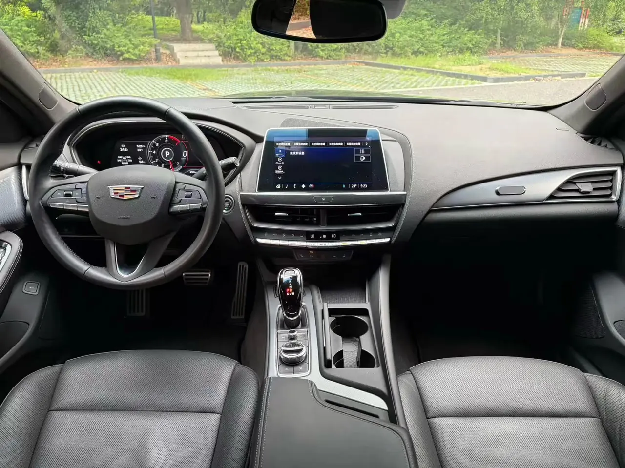 Cadillac CT5 2023 28T Honorable Model 5