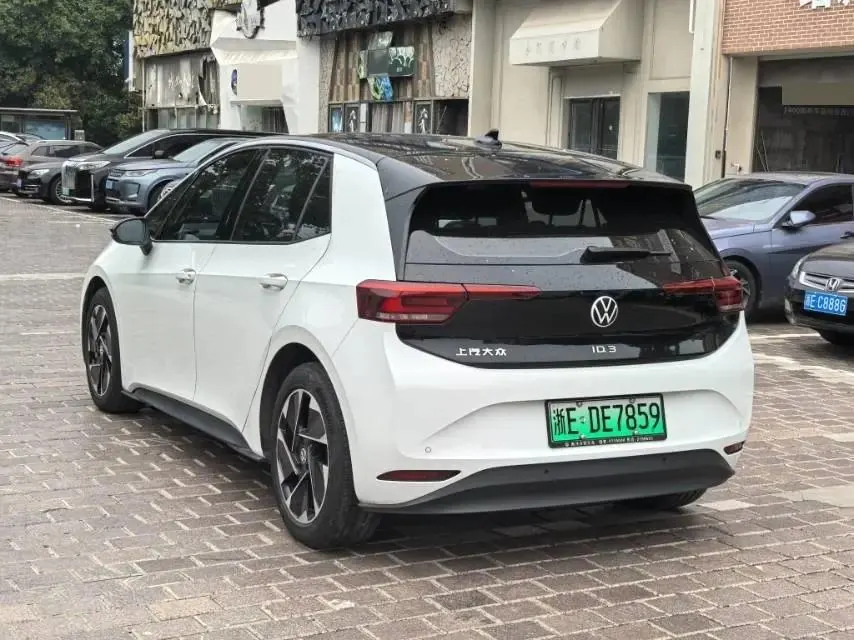 Volkswagen 2024 ID. 3 Outstanding Edition Automatic Transmission 7