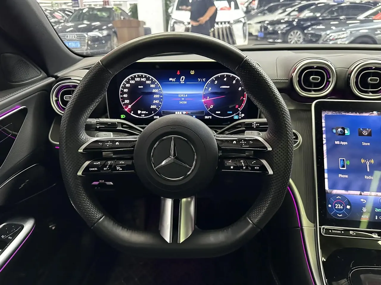 Mercedes Benz Class C 2024 C 260 L 48V 1.5T (Change 3) Automatic 14