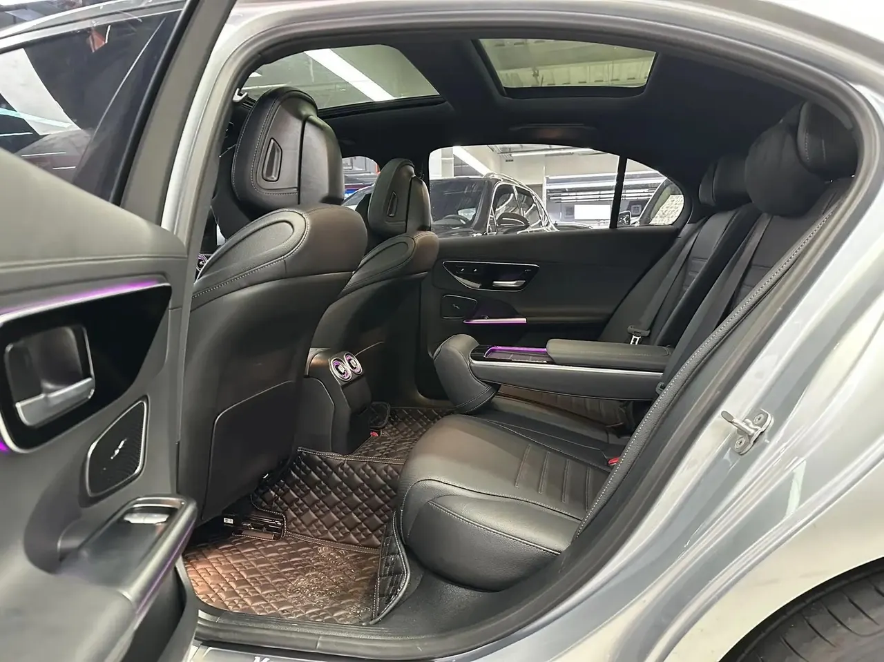 Mercedes Benz Class C 2024 C 260 L 48V 1.5T (Change 3) Automatic 9