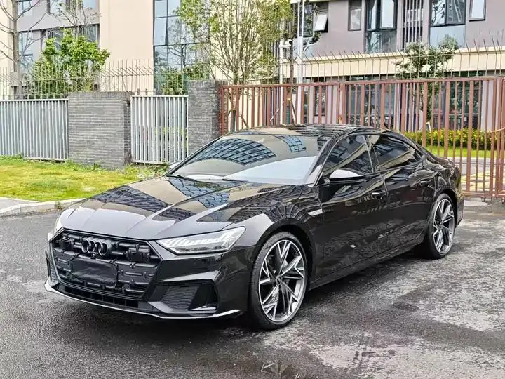 Audi A7L 2023 45 TFSI quattro S-line Black Samurai Edition - View 1