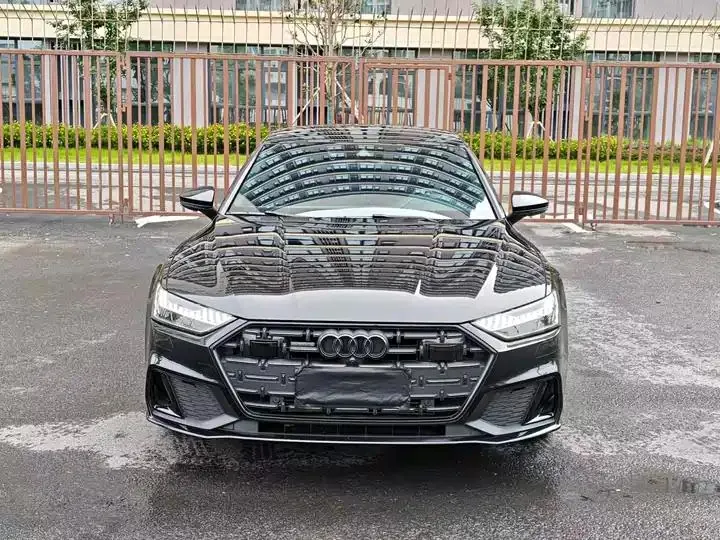 Audi A7L 2023 45 TFSI quattro S-line Black Samurai Edition 2