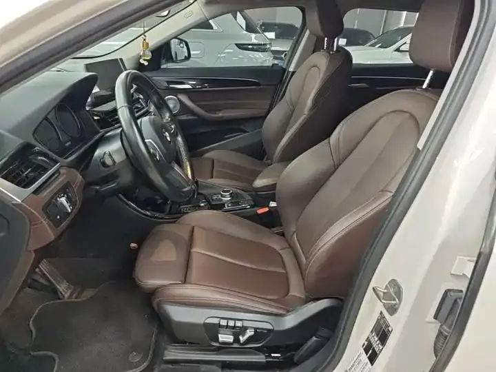 BMW X2 2021 facelift sDrive25i m sports suit 15
