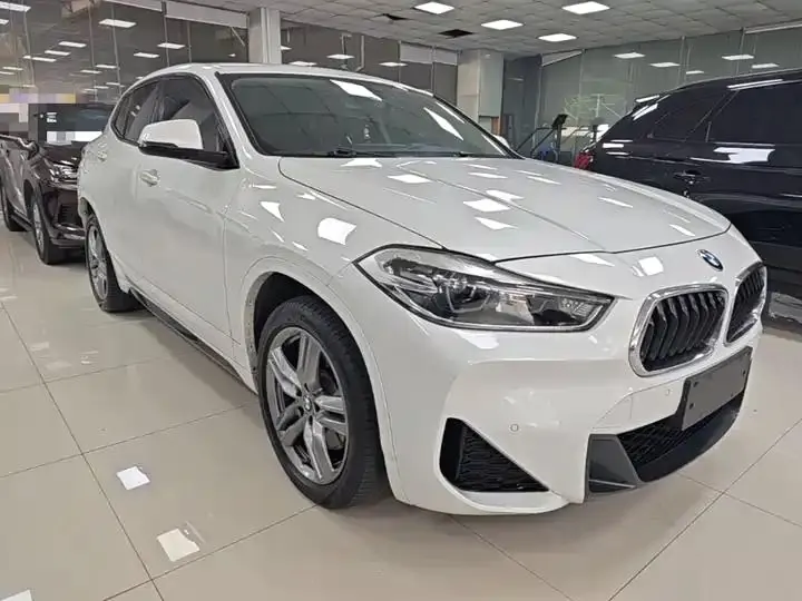 BMW X2 2021 facelift sDrive25i m sports suit 4