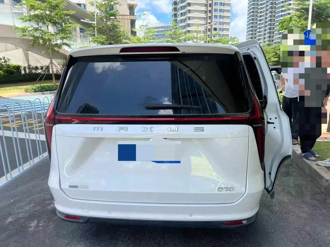 Dashing G70 2024 2.0T Automatic Flagship 6-Seater 7