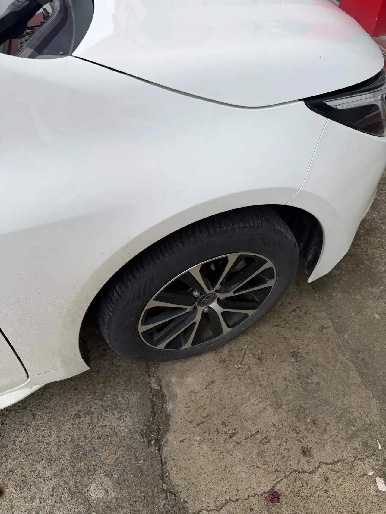 Toyota 2024 Lei Ling 1.2T Stepless 185T Deluxe Automatic Gear 12