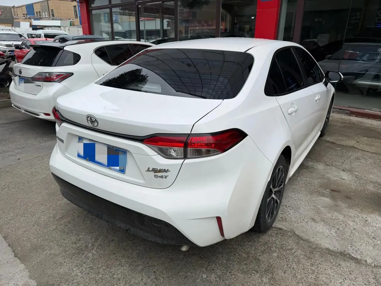 Toyota 2024 Lei Ling 1.2T Stepless 185T Deluxe Automatic Gear 3