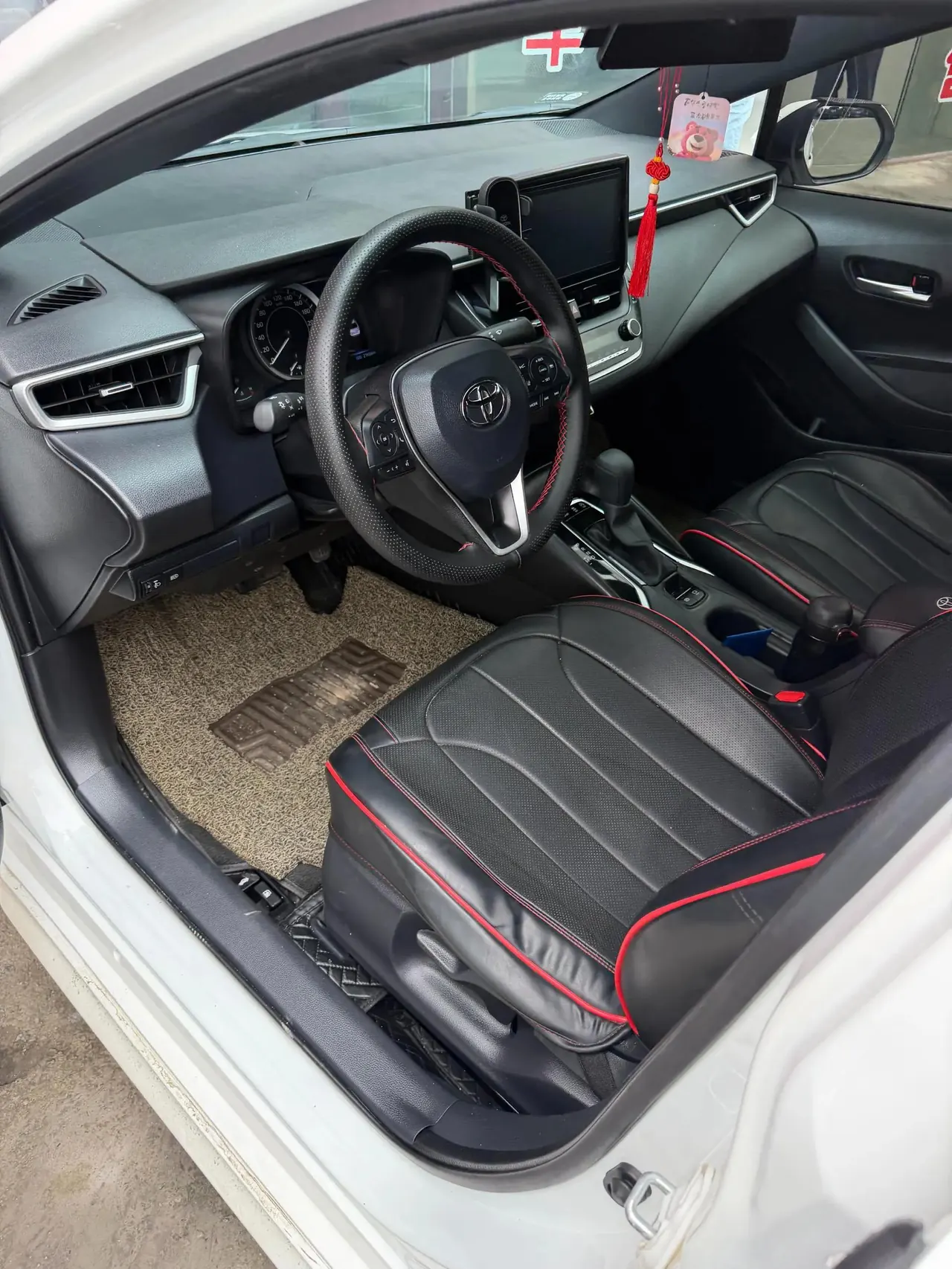 Toyota 2024 Lei Ling 1.2T Stepless 185T Deluxe Automatic Gear 8