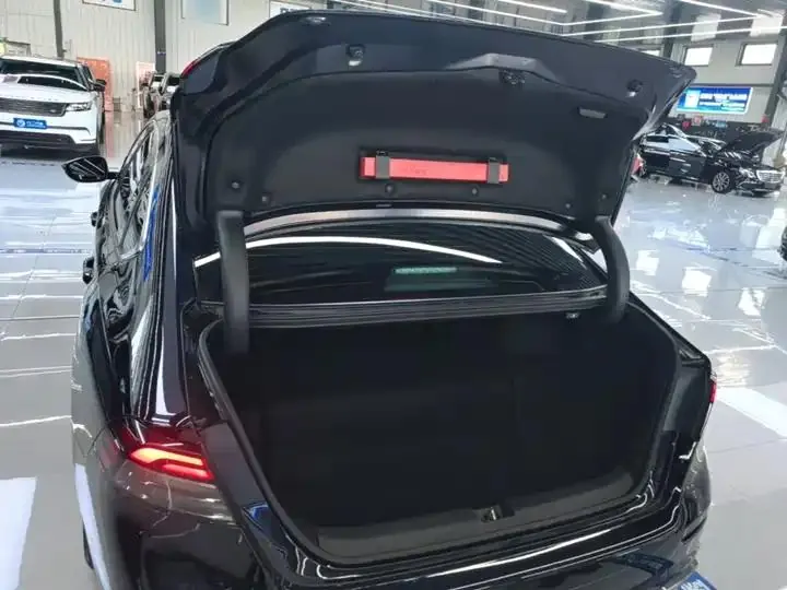 Accord New Energy 2023 2.0L e:PHEV Premium Edition 19