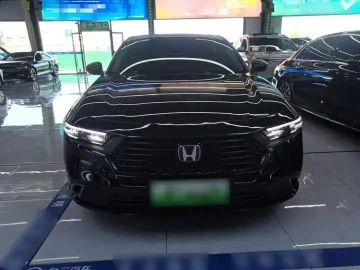 Accord New Energy 2023 2.0L e:PHEV Premium Edition 3